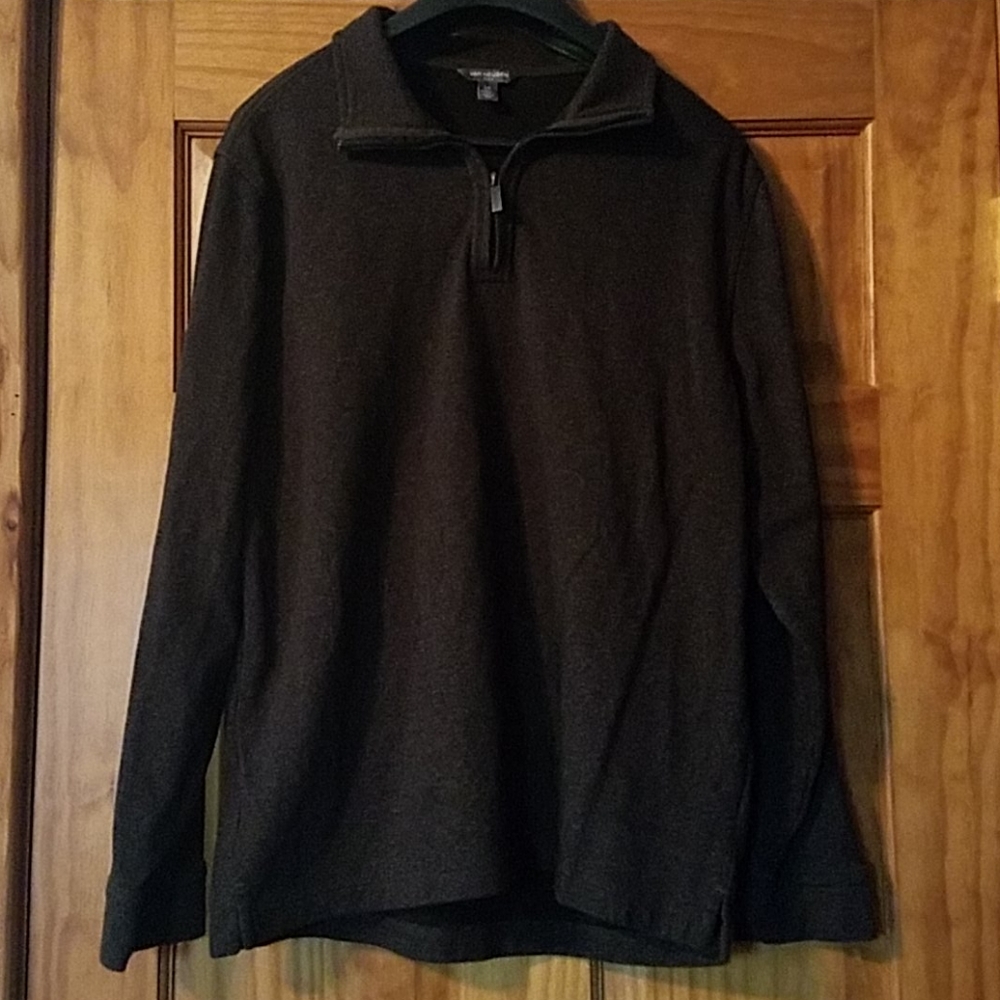 Men's zip collar sweater